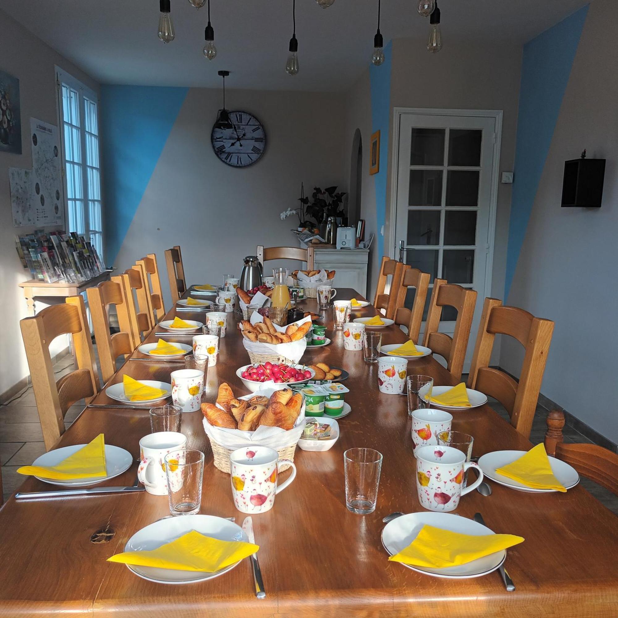 Bed and Breakfast Au nom des Reines Faverolles-sur-Cher Exterior foto