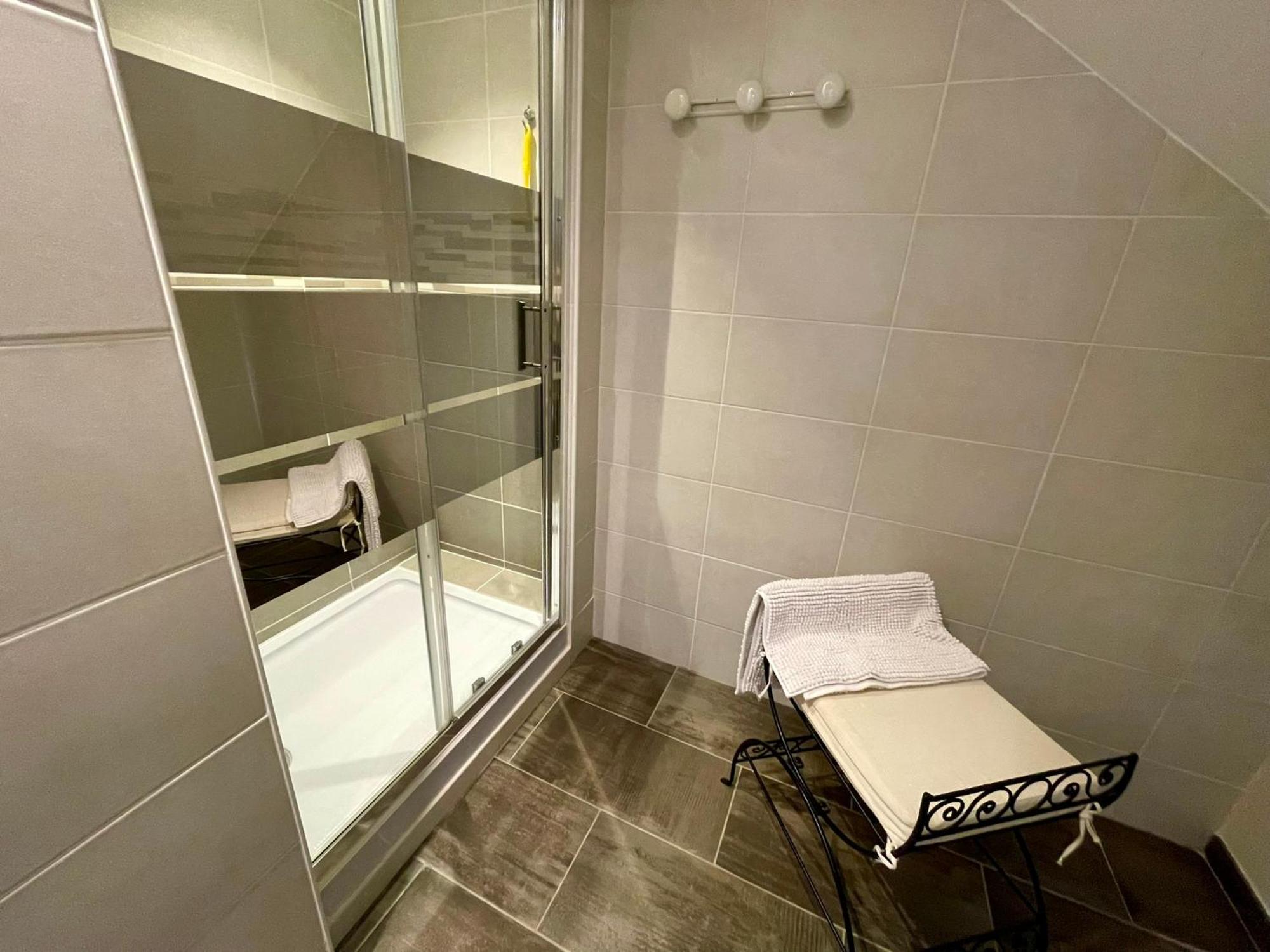 Bed and Breakfast Au nom des Reines Faverolles-sur-Cher Zimmer foto